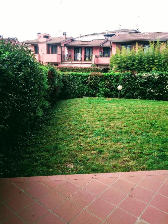 Bramasole Lake Villa Desenzano del Garda Luaran gambar